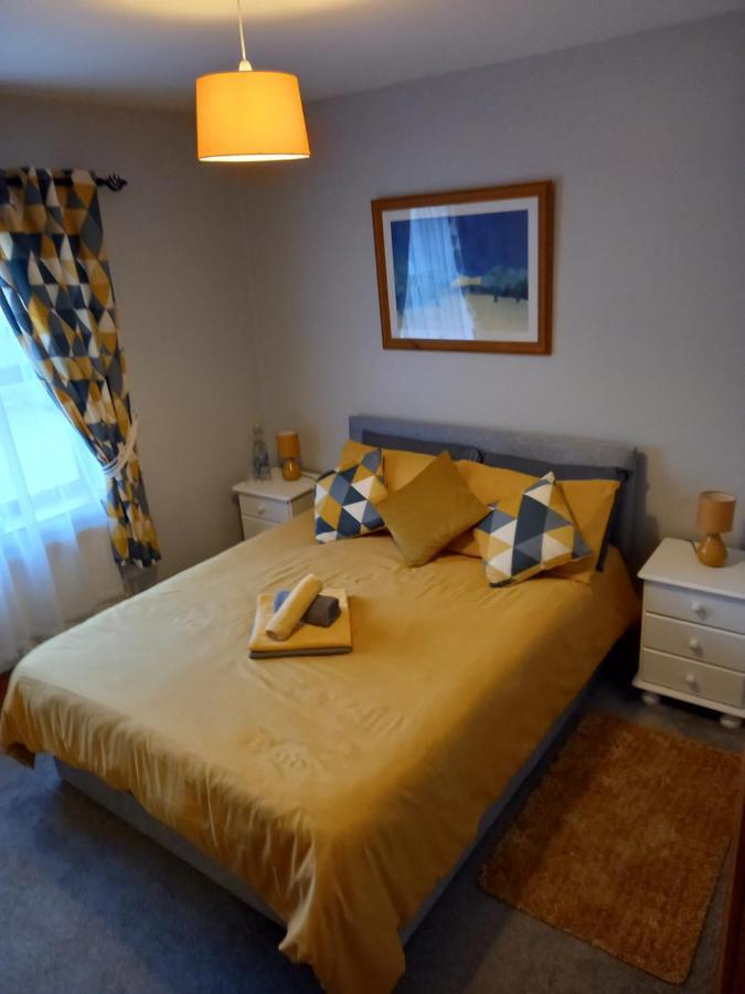 A New U Country Cottage Clynacartan Luaran gambar