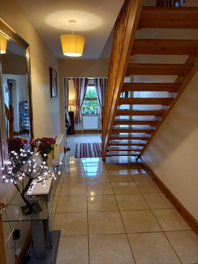A New U Country Cottage Clynacartan Luaran gambar